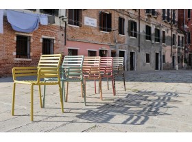 Sedia "Doga Armchair" in polipropilene fiber-glass per giardino, bar e ristorante "Made in Italy"